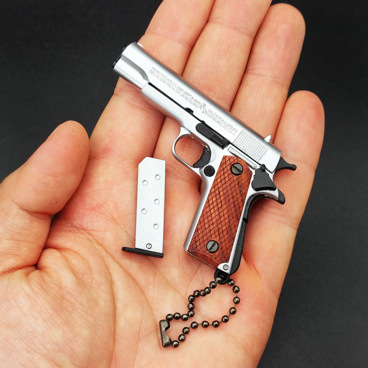 M1911 1:3 Scale